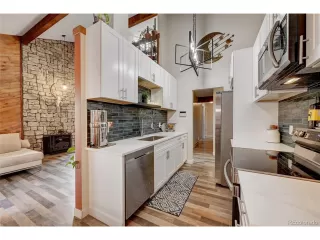 Photo #2: 1843230 Listing 