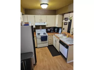 Photo #6: 1843980 Listing