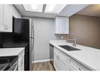 Photo #3: 1850792 Listing