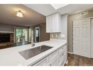 Photo #4: 1850792 Listing