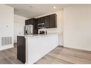 Photo #2: 1853174 Listing 