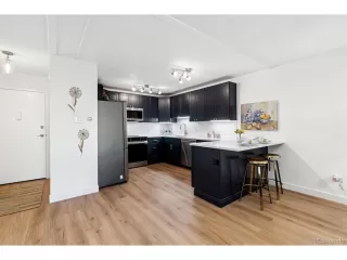 Photo #2: 1853355 Listing