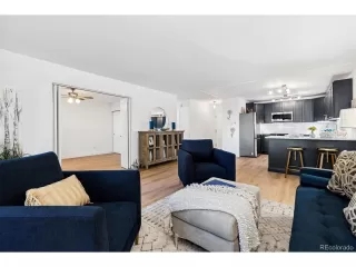 Photo #4: 1853355 Listing