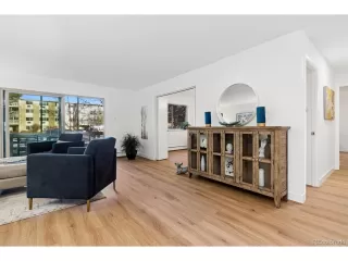 Photo #6: 1853355 Listing