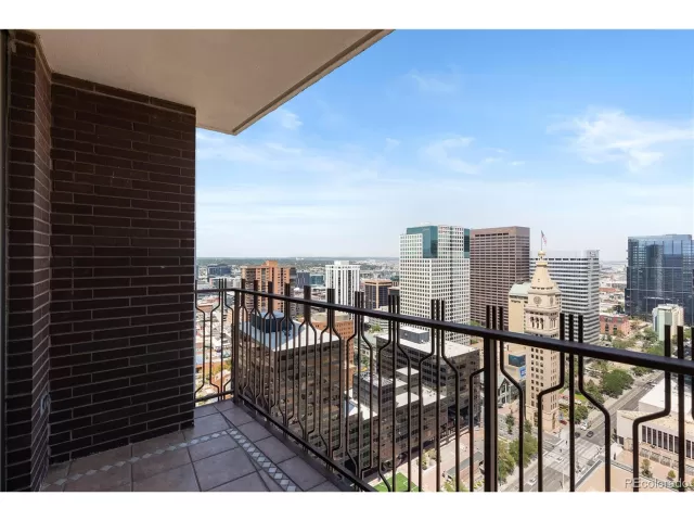 MLS: 1853909 Condo For Sale