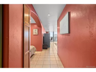 Photo #5: 1853909 Listing