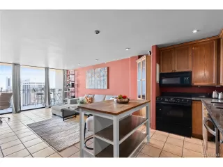 Photo #6: 1853909 Listing