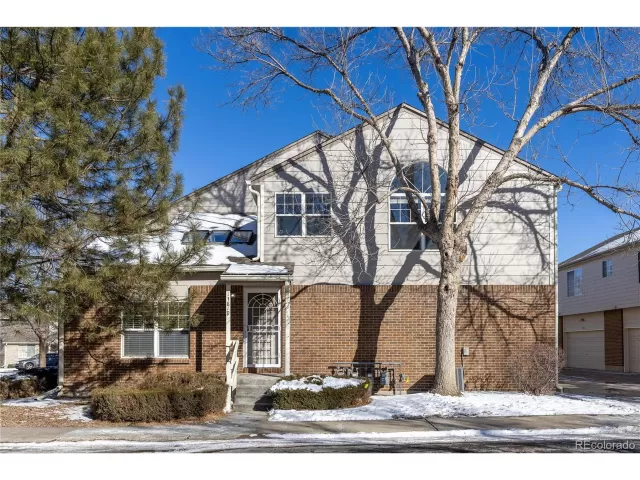 MLS: 1856182 Condo For Sale