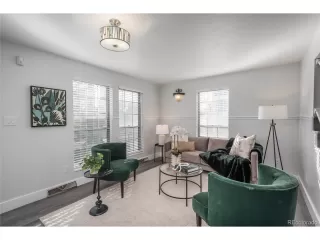 Photo #5: 1858366 Listing 