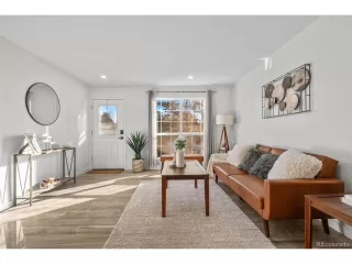 Photo #3: 1859420 Listing