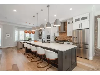 Photo #4: 1860392 Listing