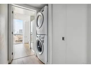 Photo #5: 1862717 Listing