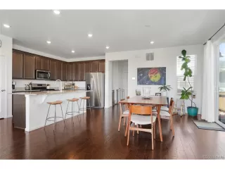 Photo #2: 1864086 Listing