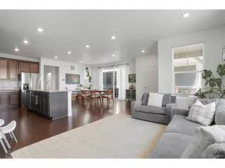 Photo #3: 1864086 Listing