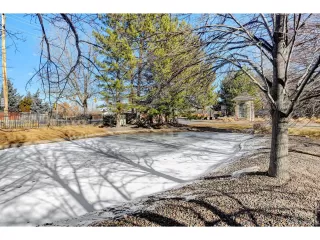 Photo #5: 1864967 Listing