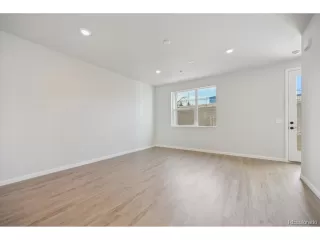 Photo #5: 1866440 Listing 