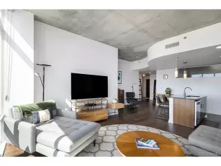 Photo #5: 1868432 Listing 