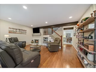 Photo #3: 1871479 Listing 