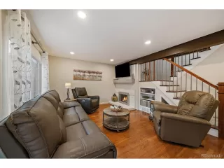 Photo #4: 1871479 Listing 