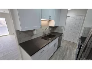 Photo #4: 1872368 Listing