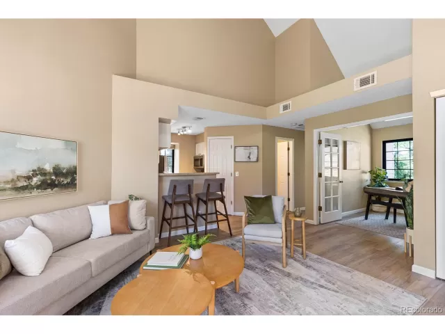 MLS: 1874948 Condo For Sale