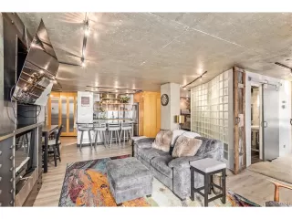 Photo #4: 1875716 Listing 