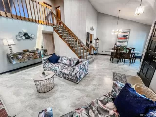 Photo #5: 1878506 Listing