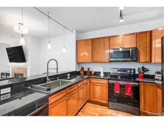 Photo #2: 1878800 Listing 