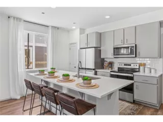 Photo #3: 1879452 Listing