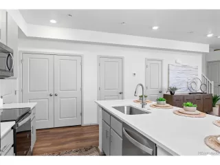 Photo #4: 1879452 Listing