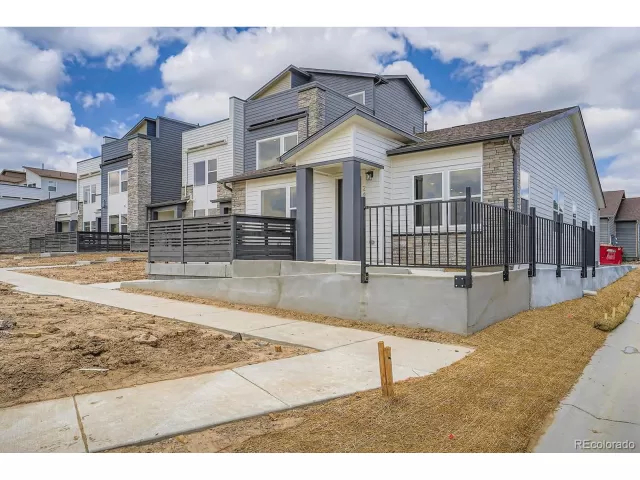 MLS: 1880060 Condo For Sale