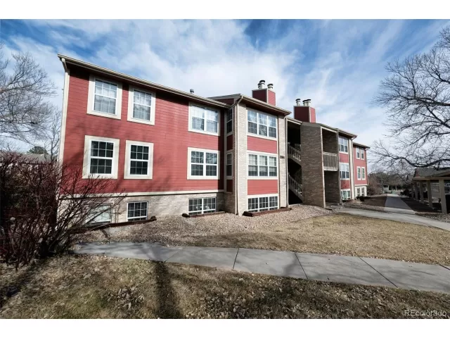 MLS: 1883189 Condo For Sale