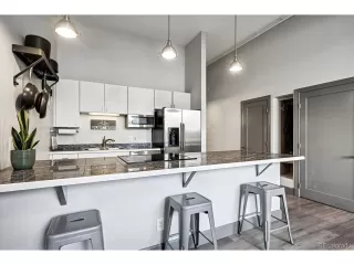 Photo #6: 1884124 Listing