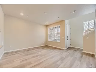 Photo #3: 1884636 Listing 