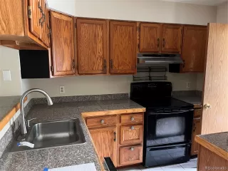 Photo #5: 1891288 Listing