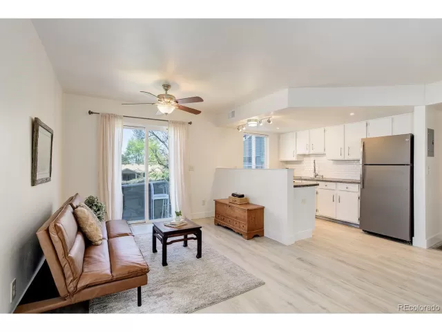 MLS: 1891723 Condo For Sale