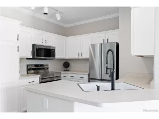 Photo #5: 1892644 Listing