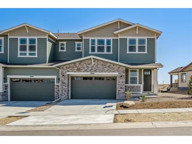 MLS: 1893766 Condo For Sale