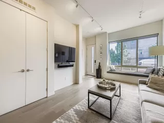 Photo #5: 1895516 Listing