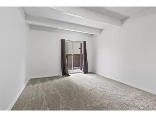 Photo #3: 1898981 Listing