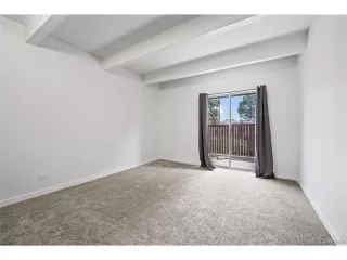 Photo #4: 1898981 Listing