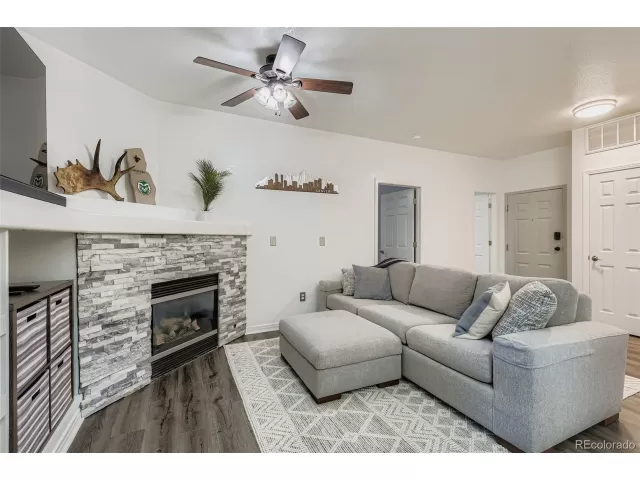 MLS: 1899754 Condo For Sale