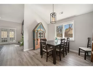 Photo #5: 1900243 Listing 