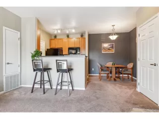 Photo #5: 1901428 Listing