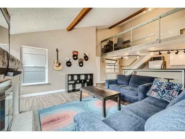 MLS: 1901927 Condo For Sale