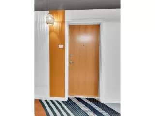 Photo #6: 1902285 Listing