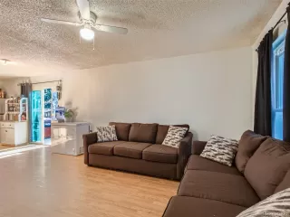 Photo #3: 1903485 Listing