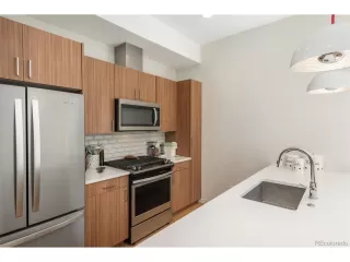 Photo #4: 1905073 Listing