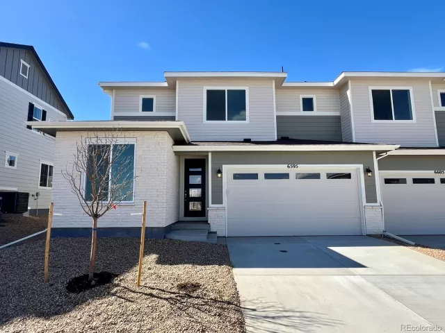 MLS: 1906344 Condo For Sale
