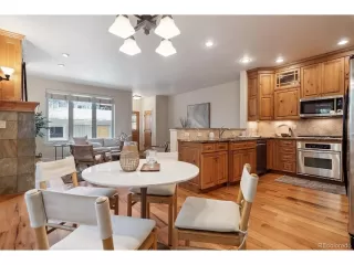 Photo #5: 1906650 Listing 